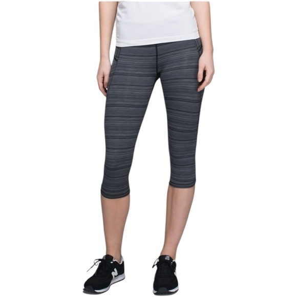 Lululemon Size 10 Run Top Speed Athletic Versitile Length Performance Leggings - Picture 1 of 10